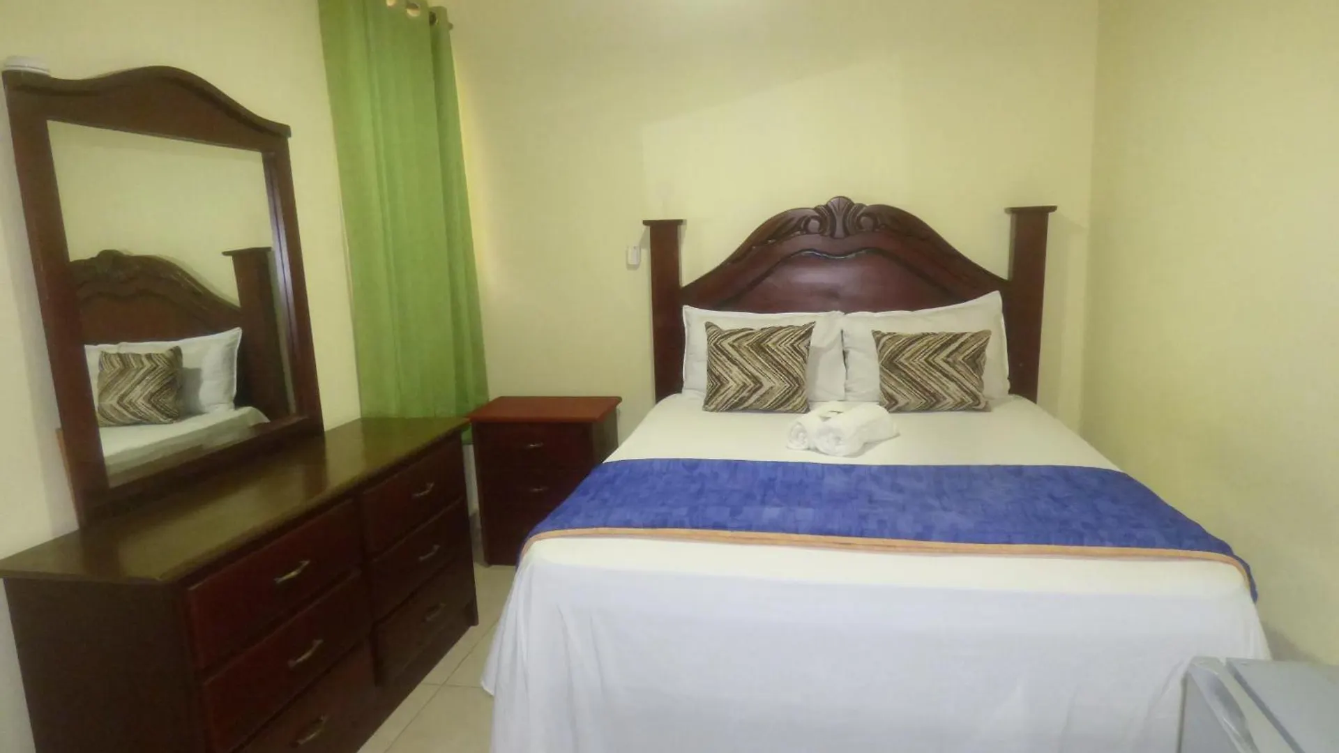 Hotel Enrique I Gazcue, Bed And Breakfast Santo Domingo Repubblica Dominicana
