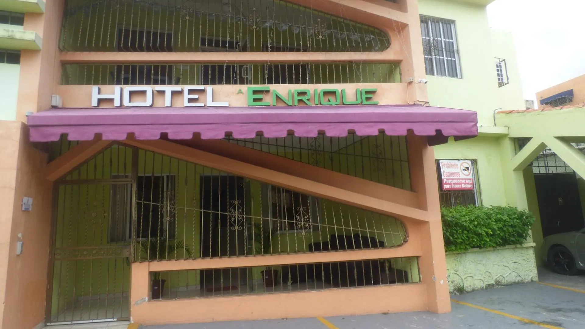 Hotel Enrique I Gazcue, Bed And Breakfast Santo Domingo 0*,  Repubblica Dominicana