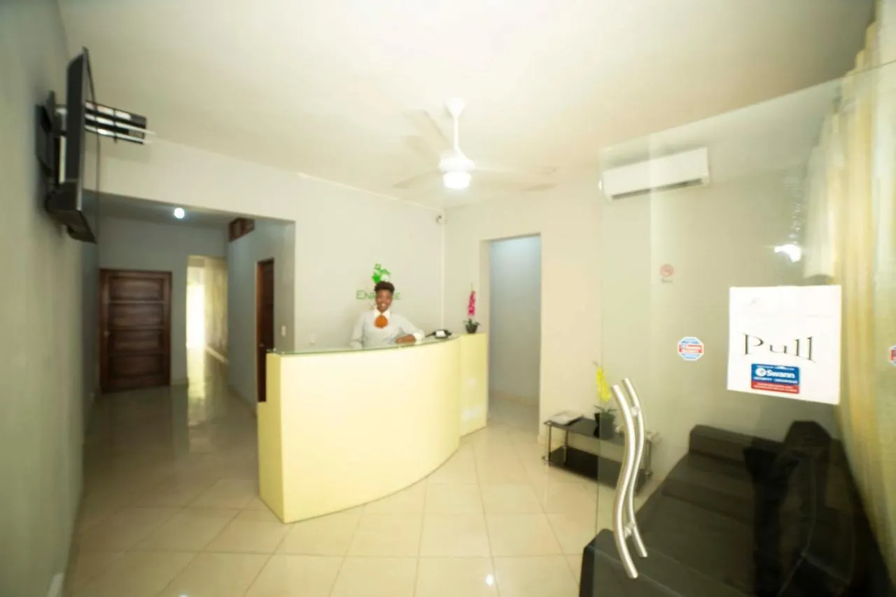 Hotel Enrique I Gazcue, Bed And Breakfast 聖多明哥